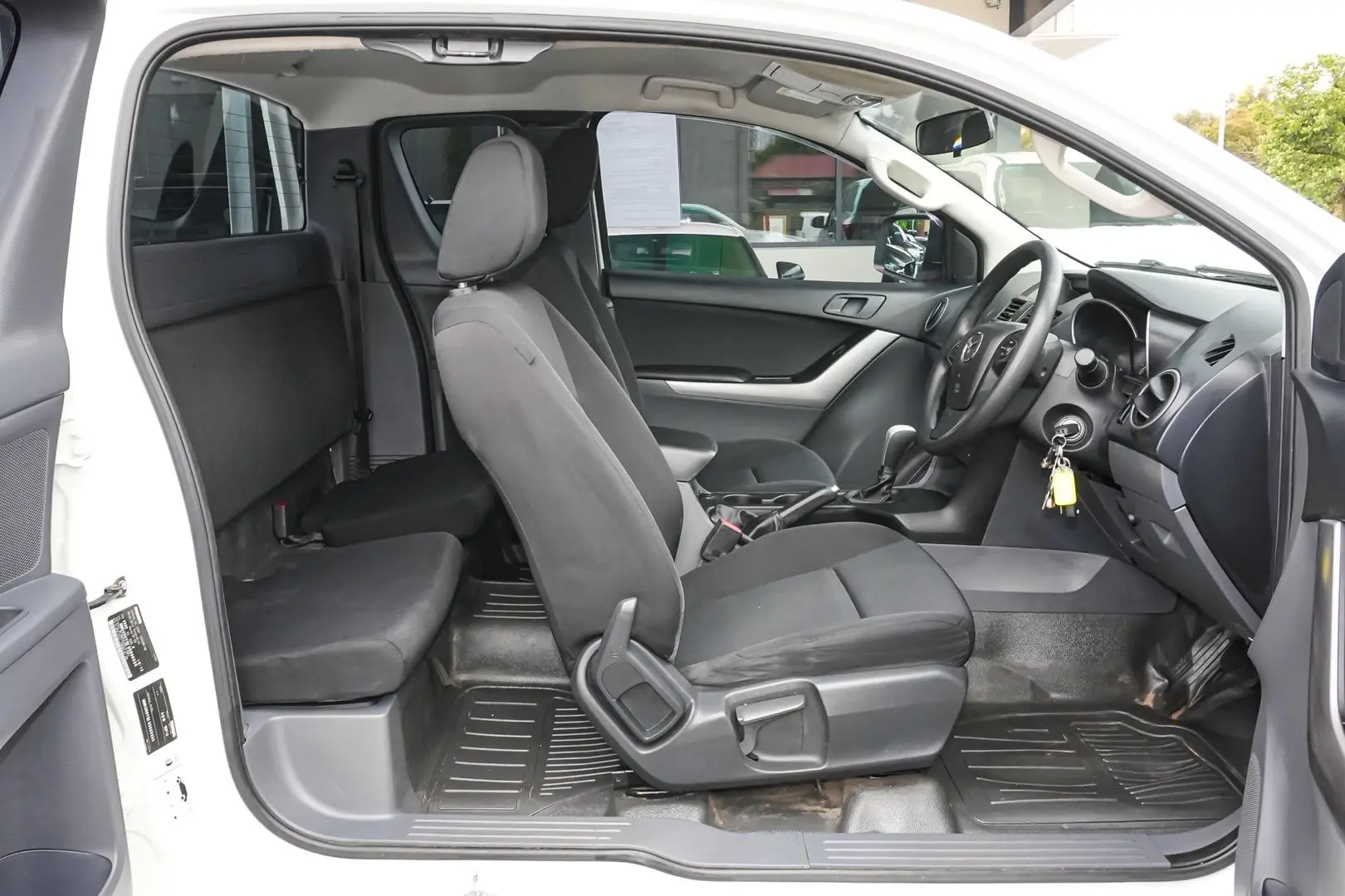 2018 Mazda BT-50 Gallery Image 10