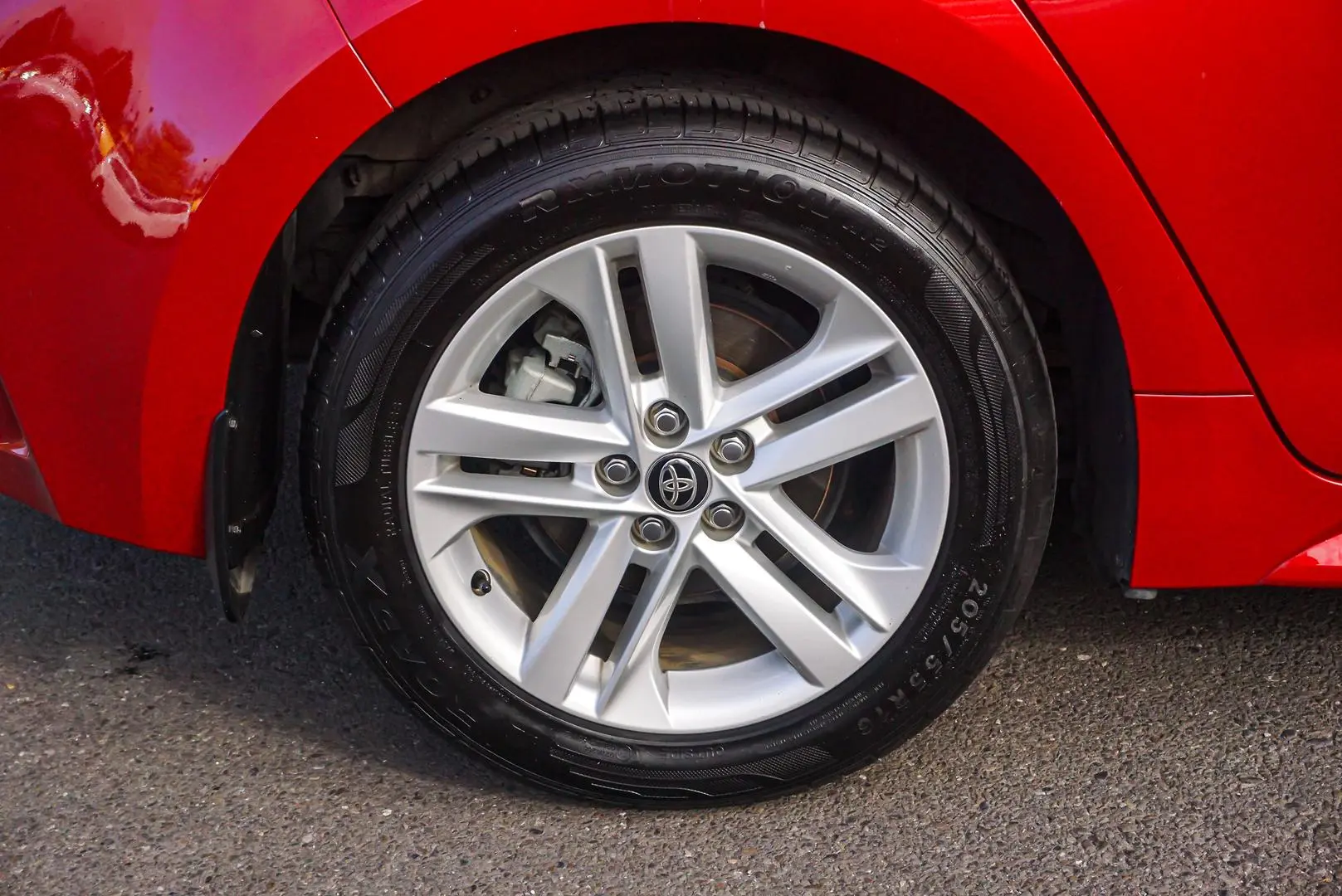 2019 Toyota Corolla Gallery Image 13