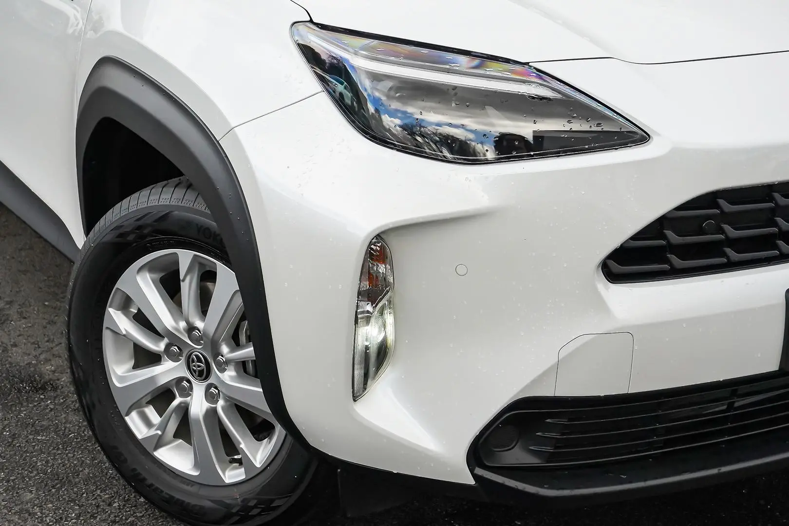 2025 Toyota Yaris Cross Gallery Image 12