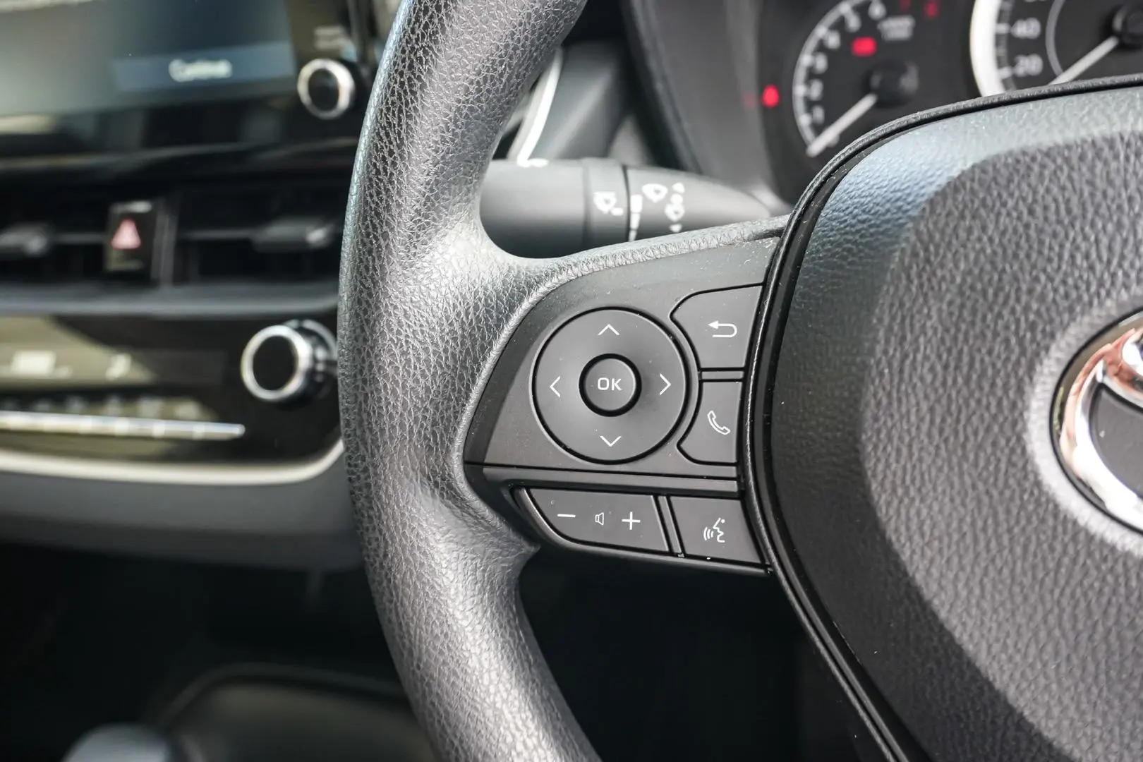2022 Toyota Corolla Gallery Image 18