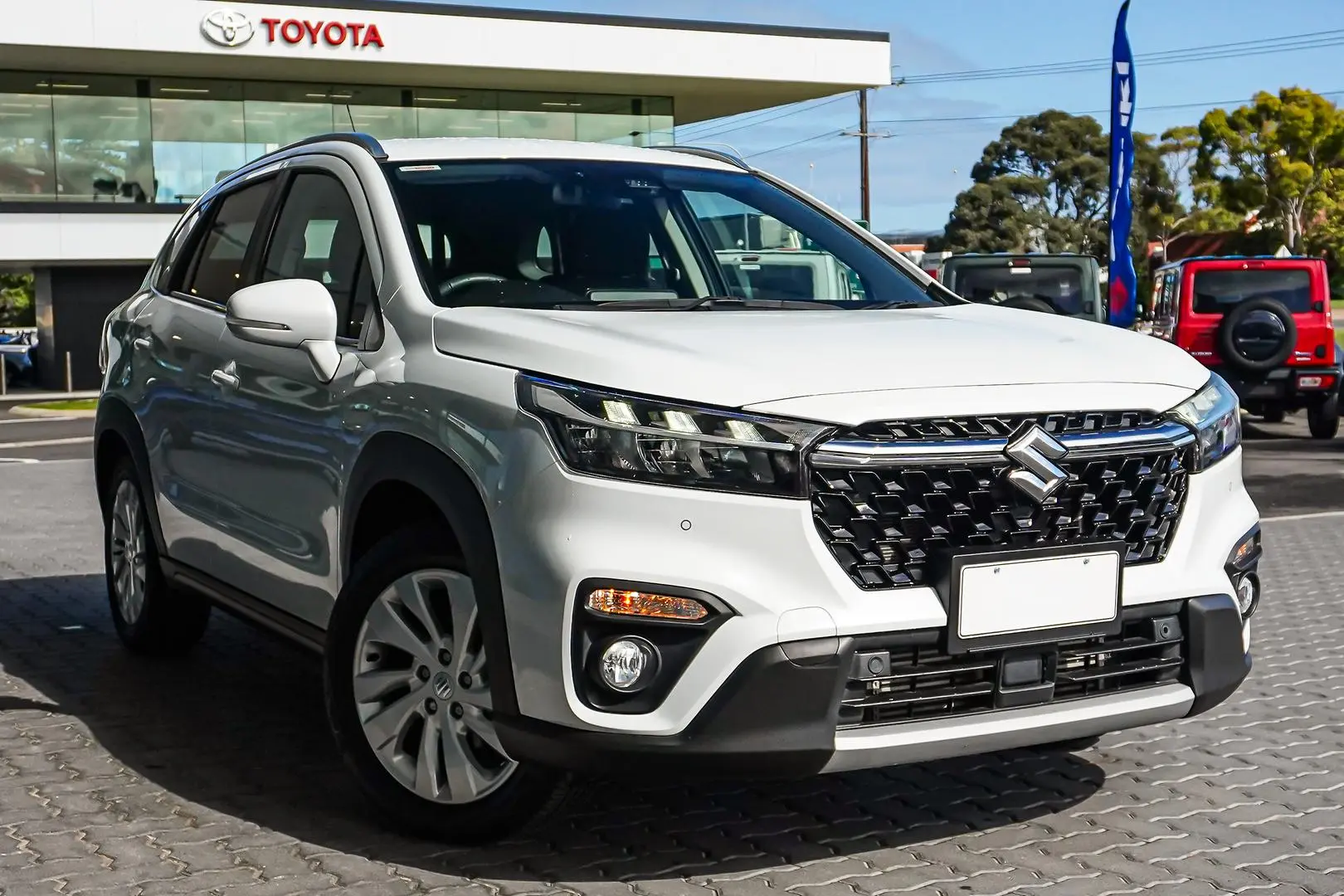 2024 Suzuki S-Cross Gallery Image 2