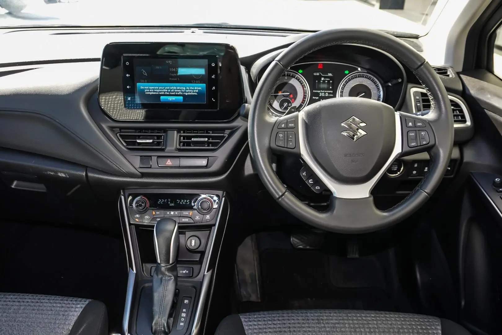 2024 Suzuki S-Cross Gallery Image 9