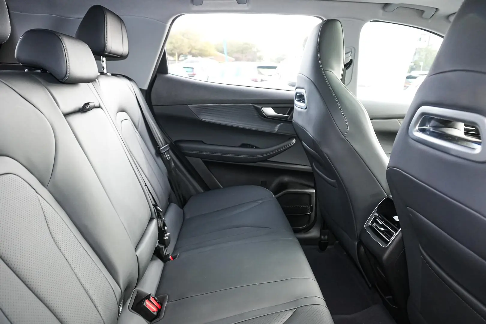 2025 Chery Tiggo 4 Gallery Image 14