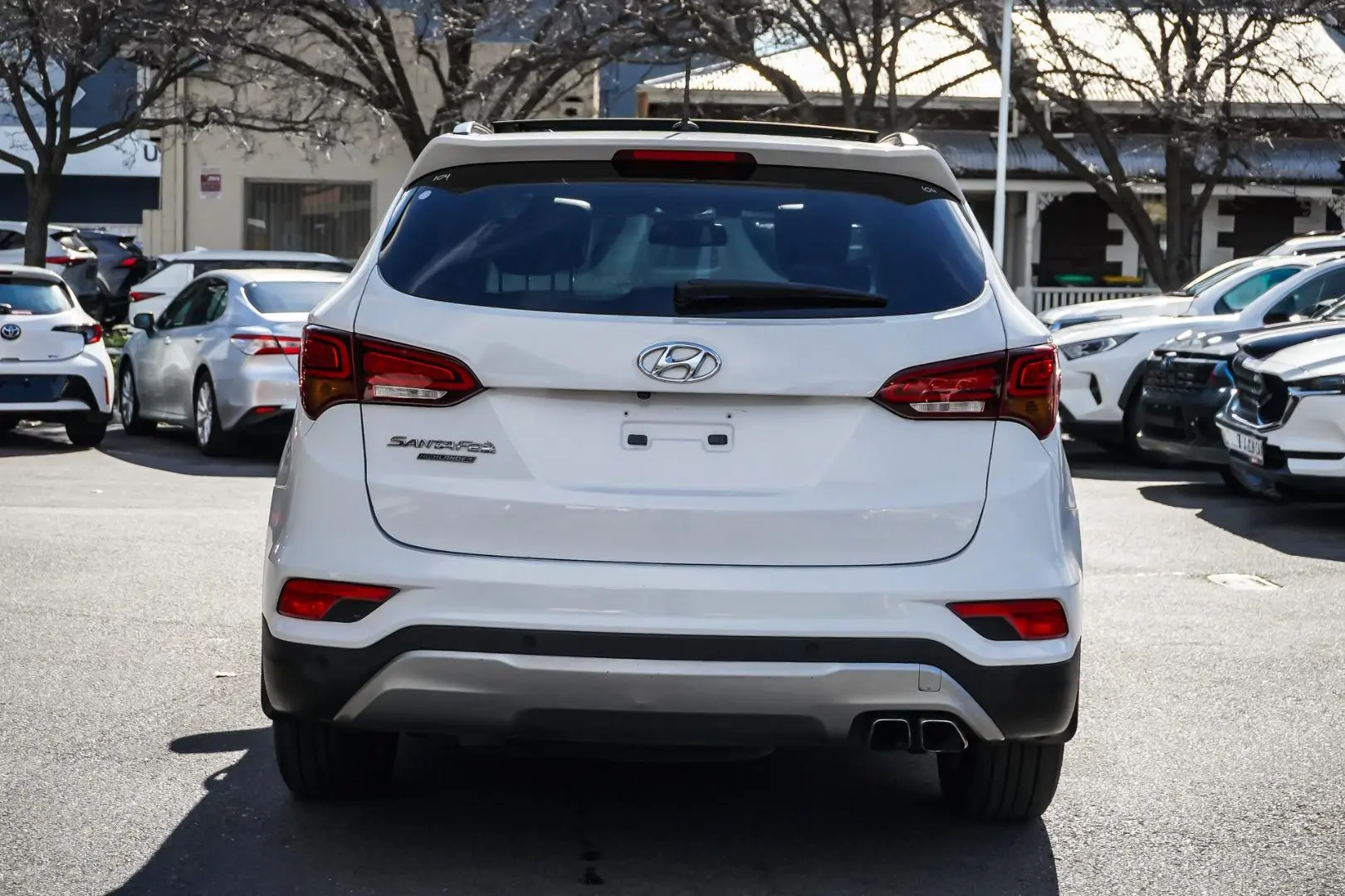 2015 Hyundai Santa Fe Gallery Image 5