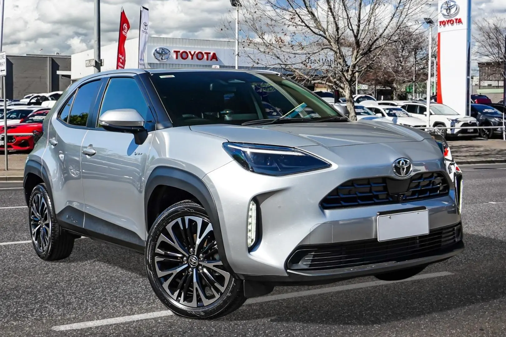 2024 Toyota Yaris Cross Gallery Image 1