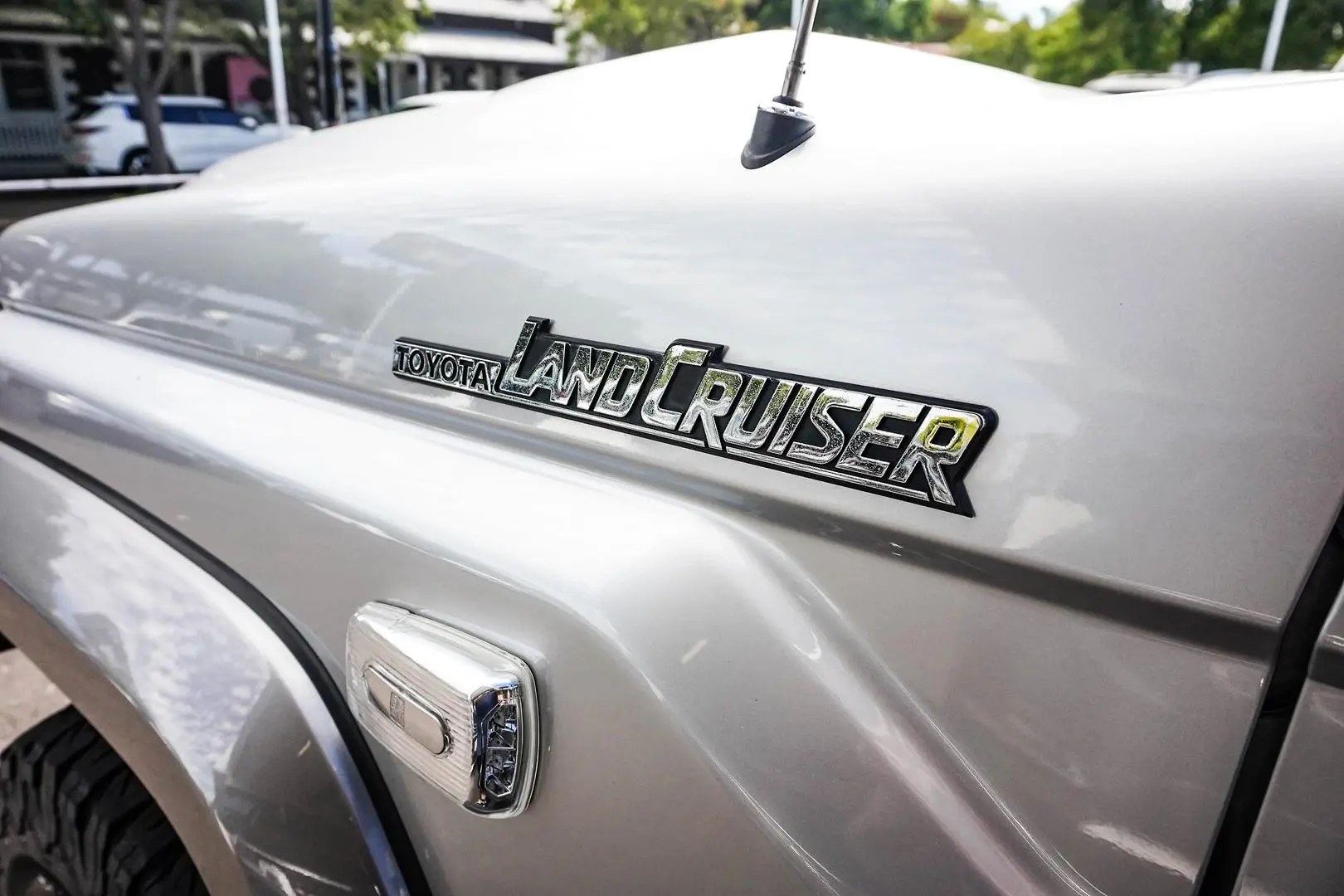 2017 Toyota Landcruiser Gallery Image 18