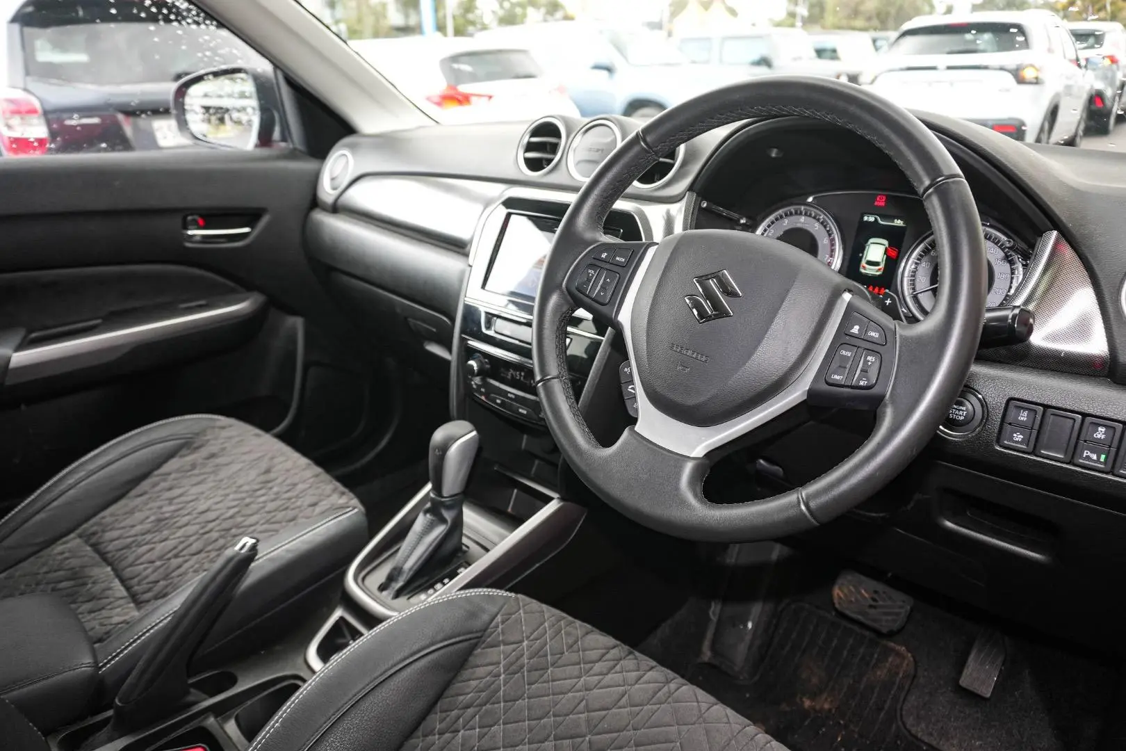 2023 Suzuki Vitara Gallery Image 7