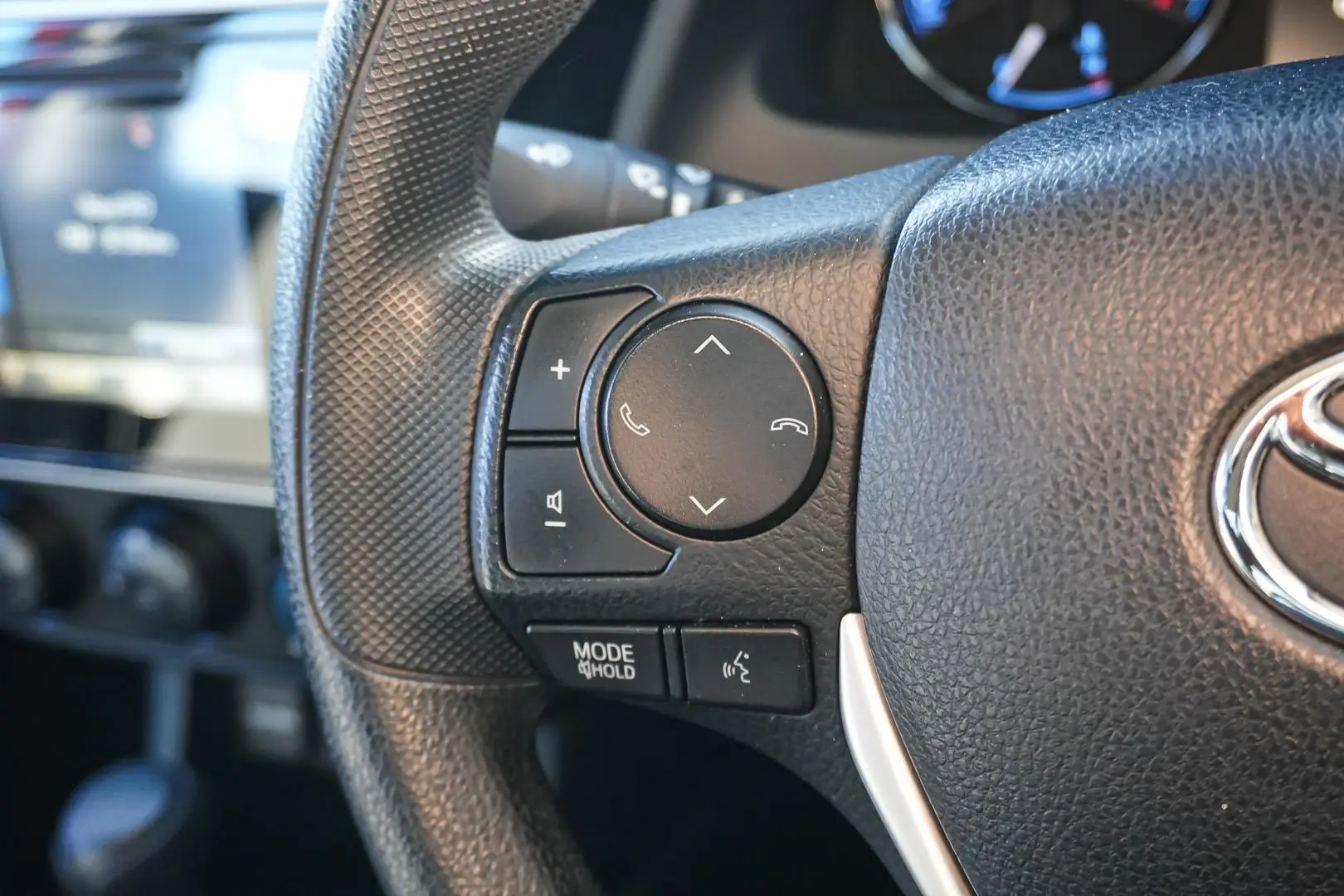 2018 Toyota Corolla Gallery Image 17