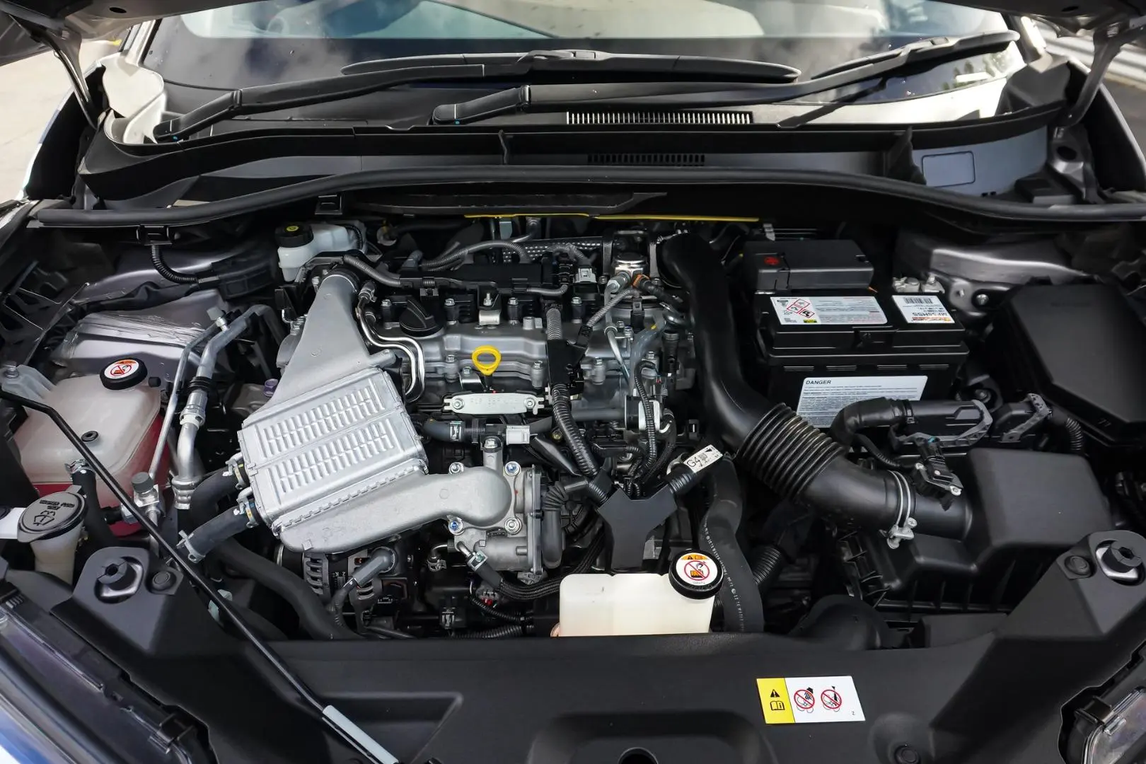 2019 Toyota C-HR Gallery Image 25
