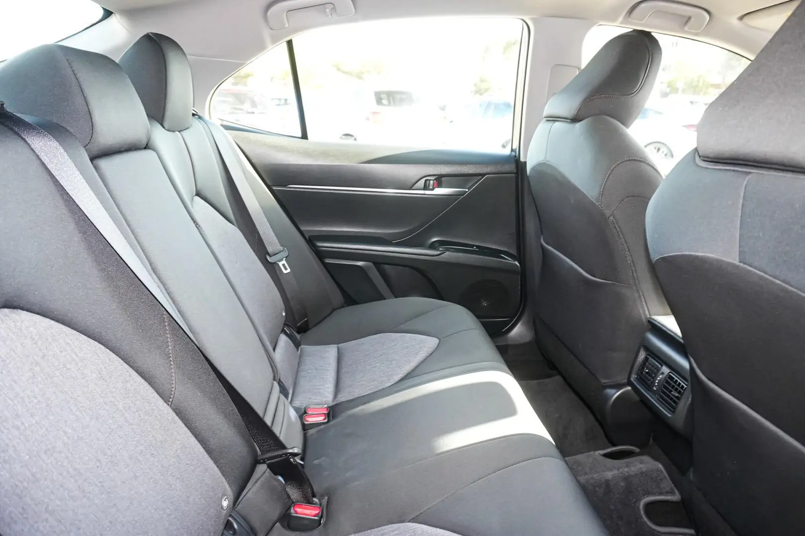 2020 Toyota Camry Gallery Image 14