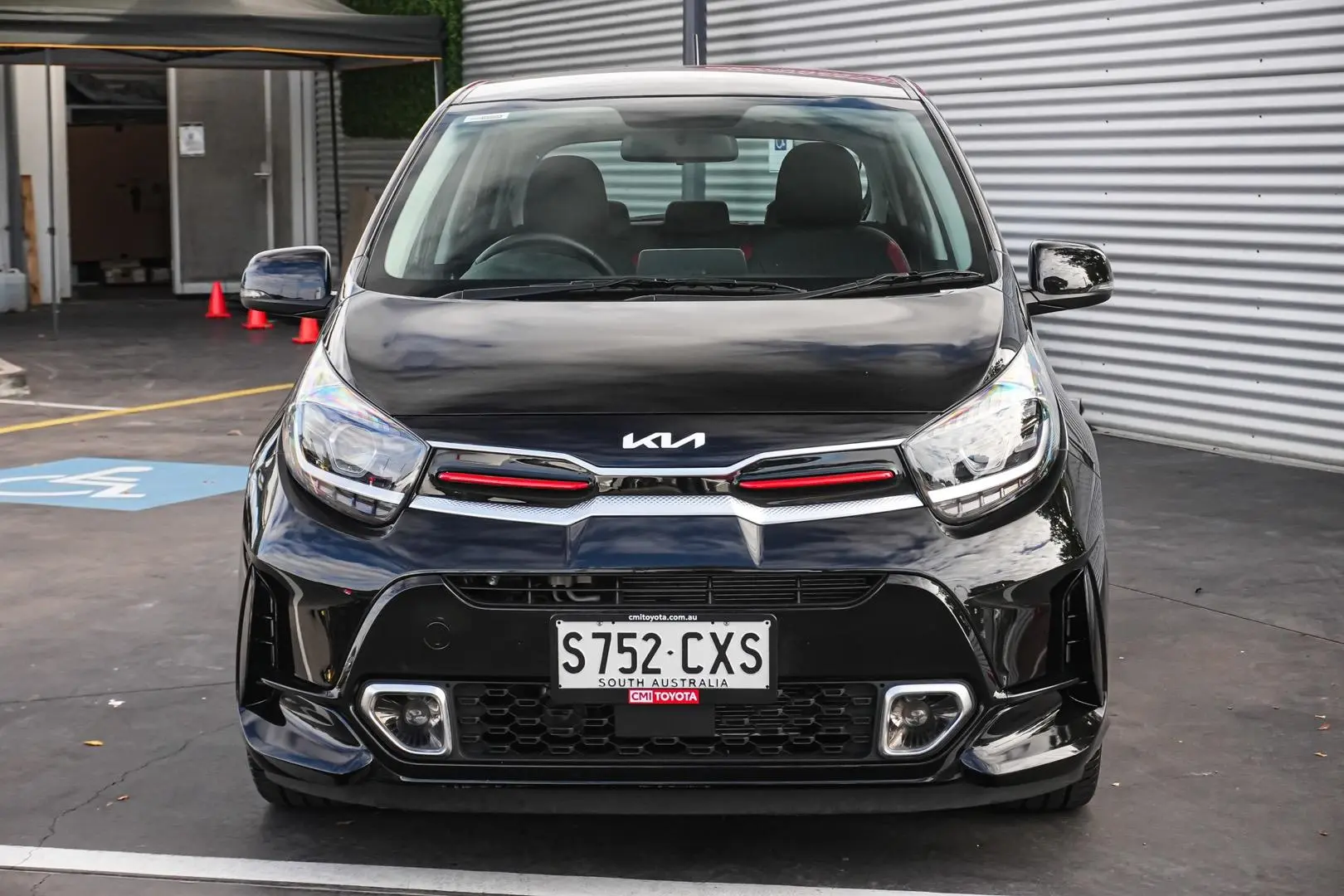 2023 Kia Picanto Gallery Image 5