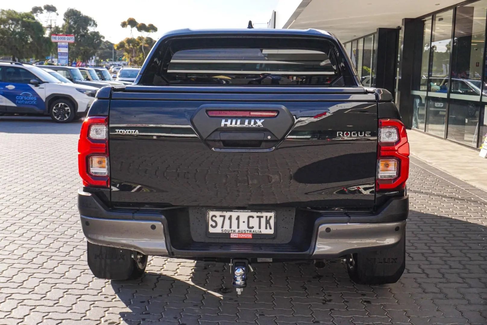 2022 Toyota Hilux Gallery Image 6