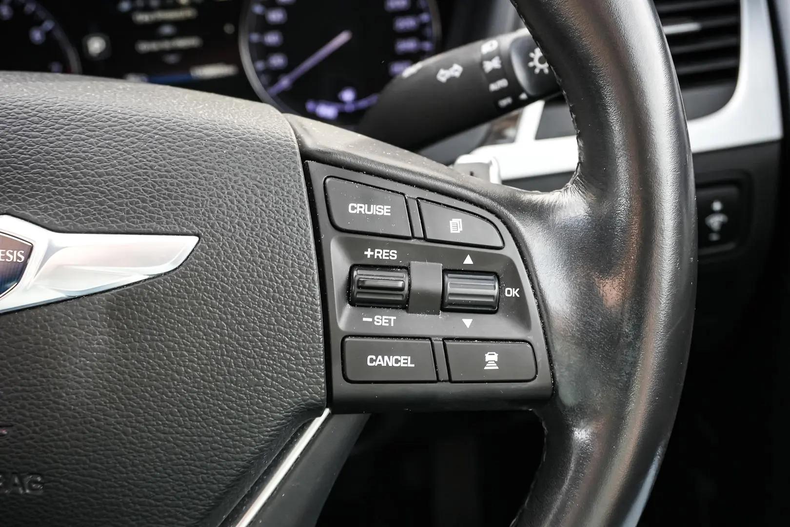 2014 Hyundai Genesis Gallery Image 20