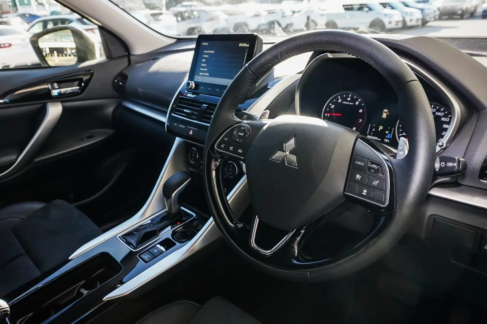 2024 Mitsubishi Eclipse Cross Gallery Image 7