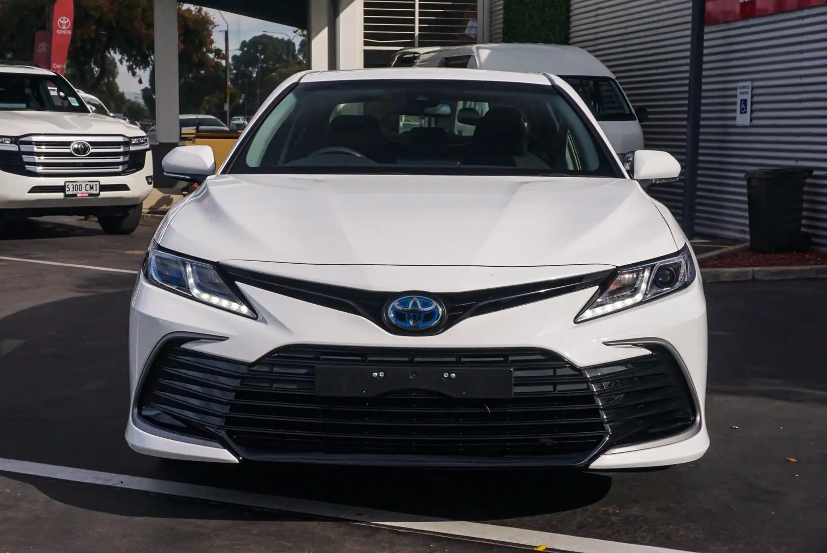 2021 Toyota Camry Gallery Image 4