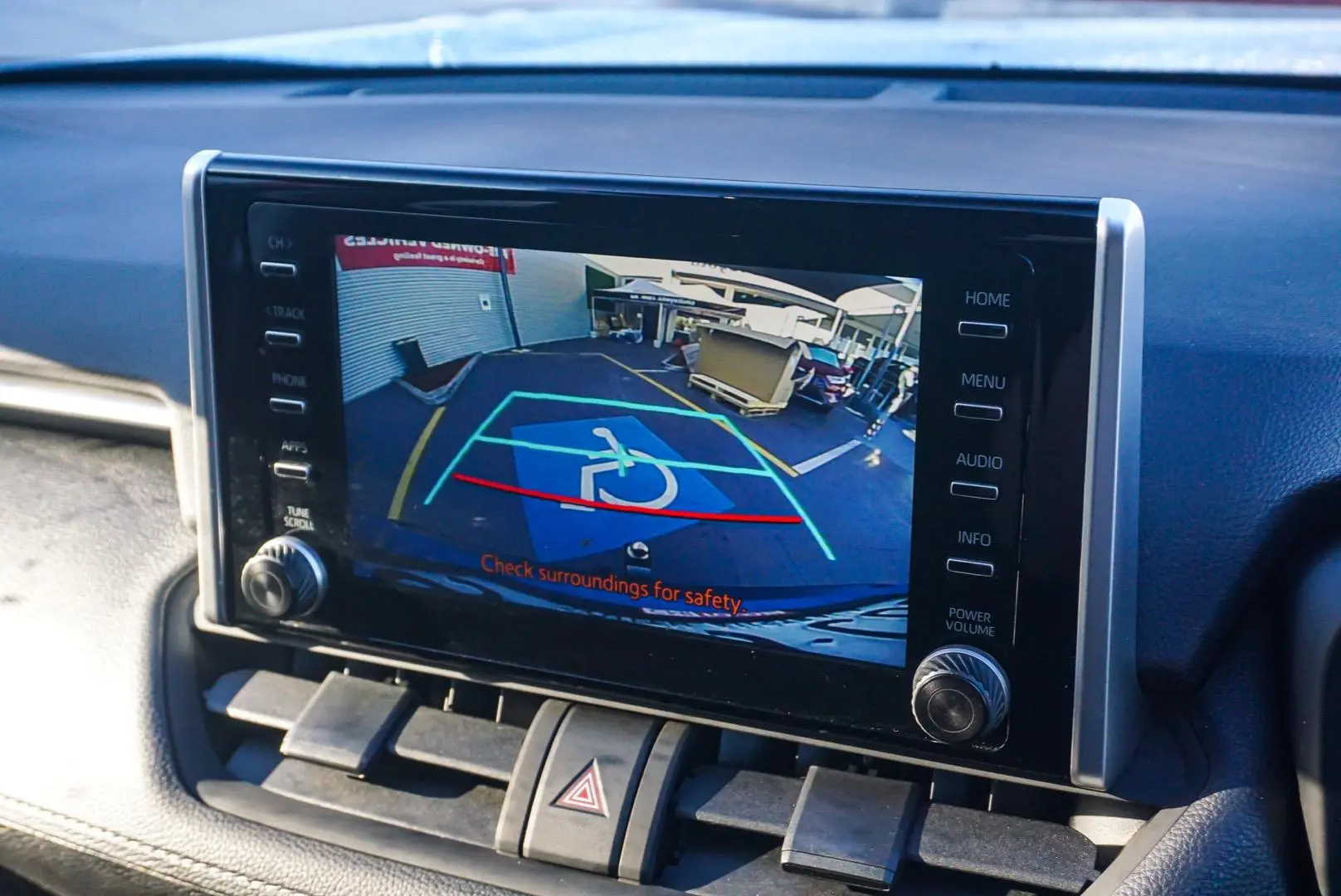 2022 Toyota RAV4 Gallery Image 22