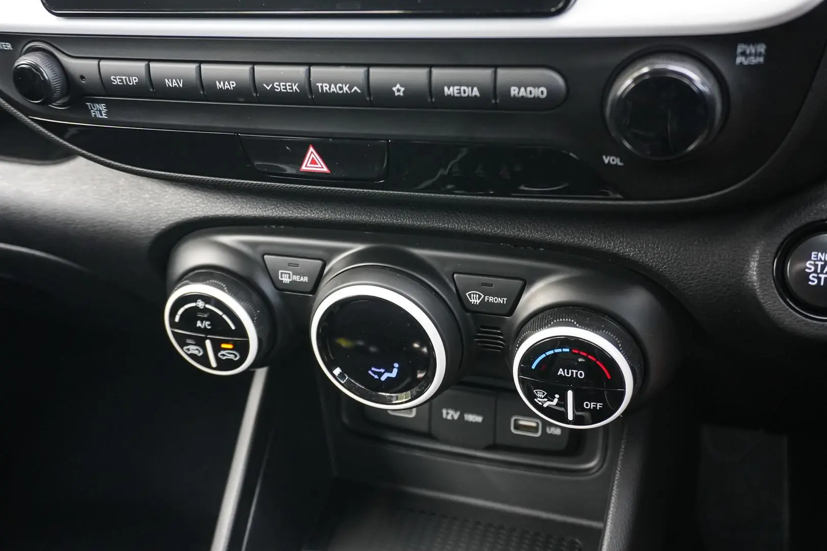 2022 Hyundai Venue Gallery Image 23