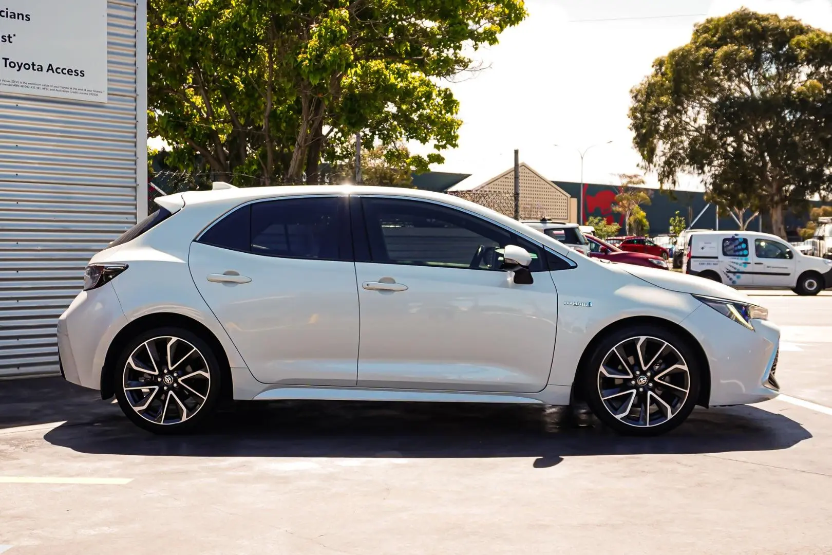 2019 Toyota Corolla Gallery Image 4