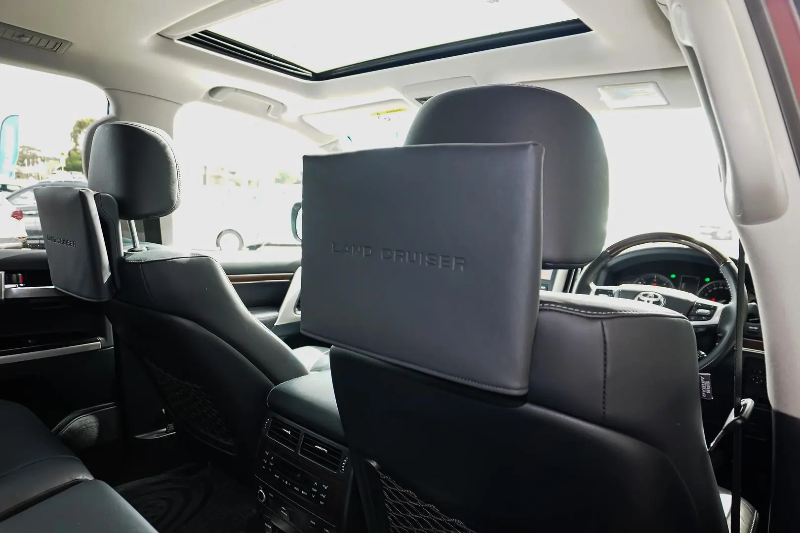 2021 Toyota Landcruiser Gallery Image 10