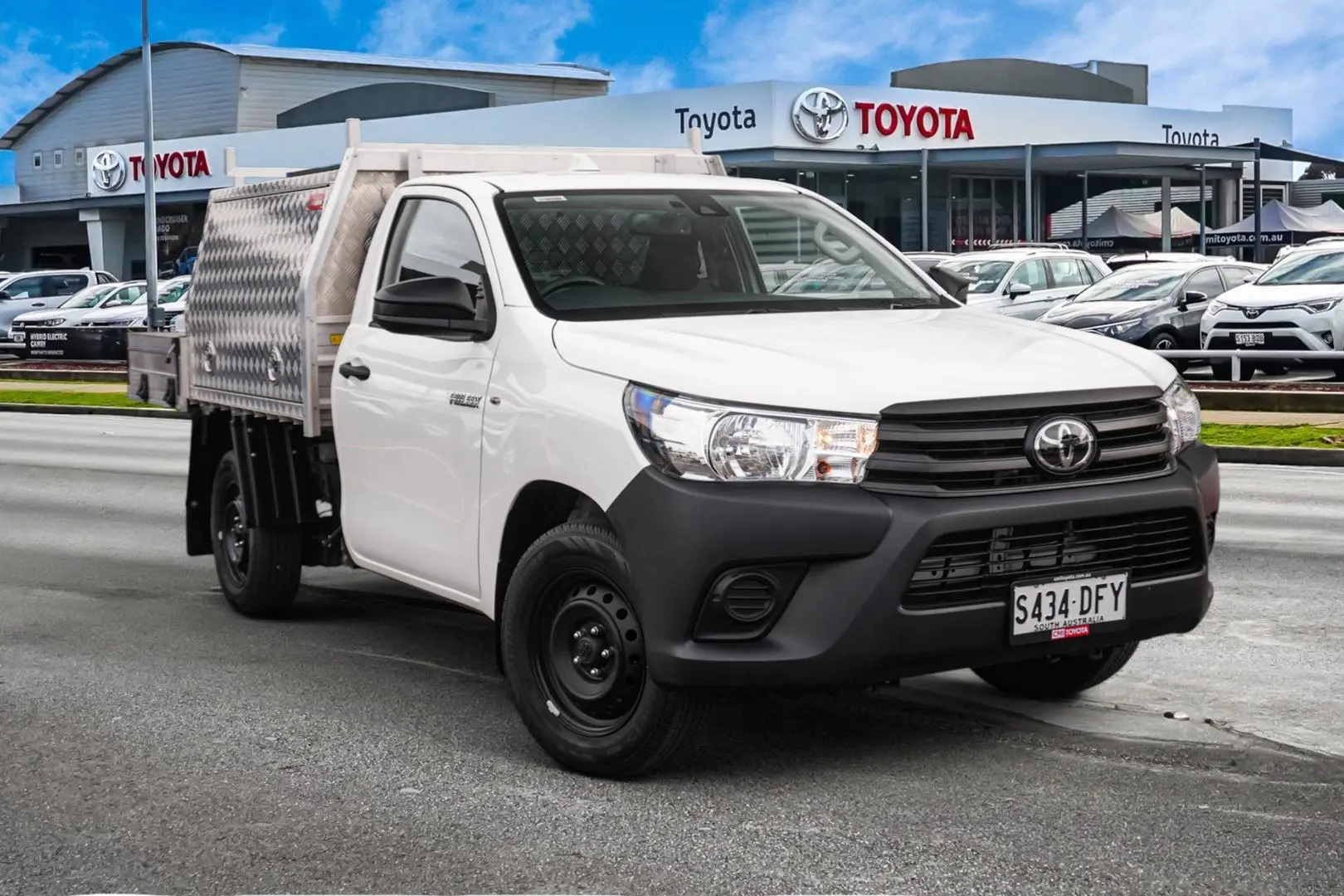 2025 Toyota Hilux Image