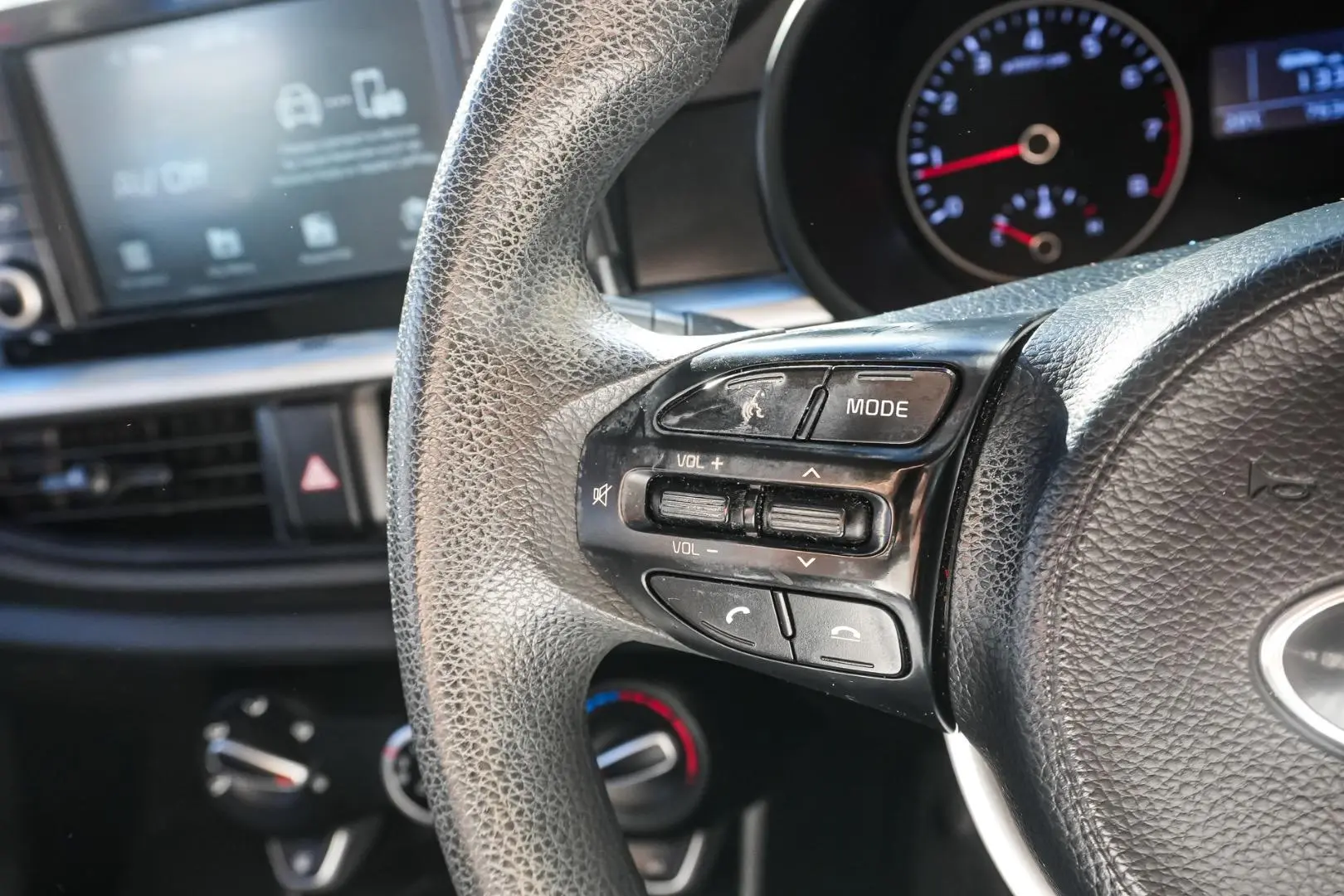 2019 Kia Picanto Gallery Image 19