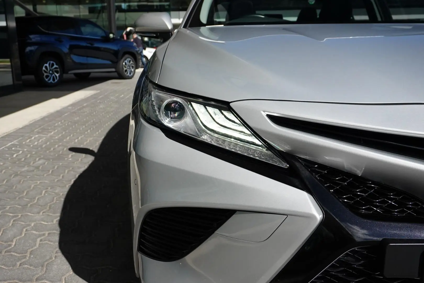2019 Toyota Camry Gallery Image 14