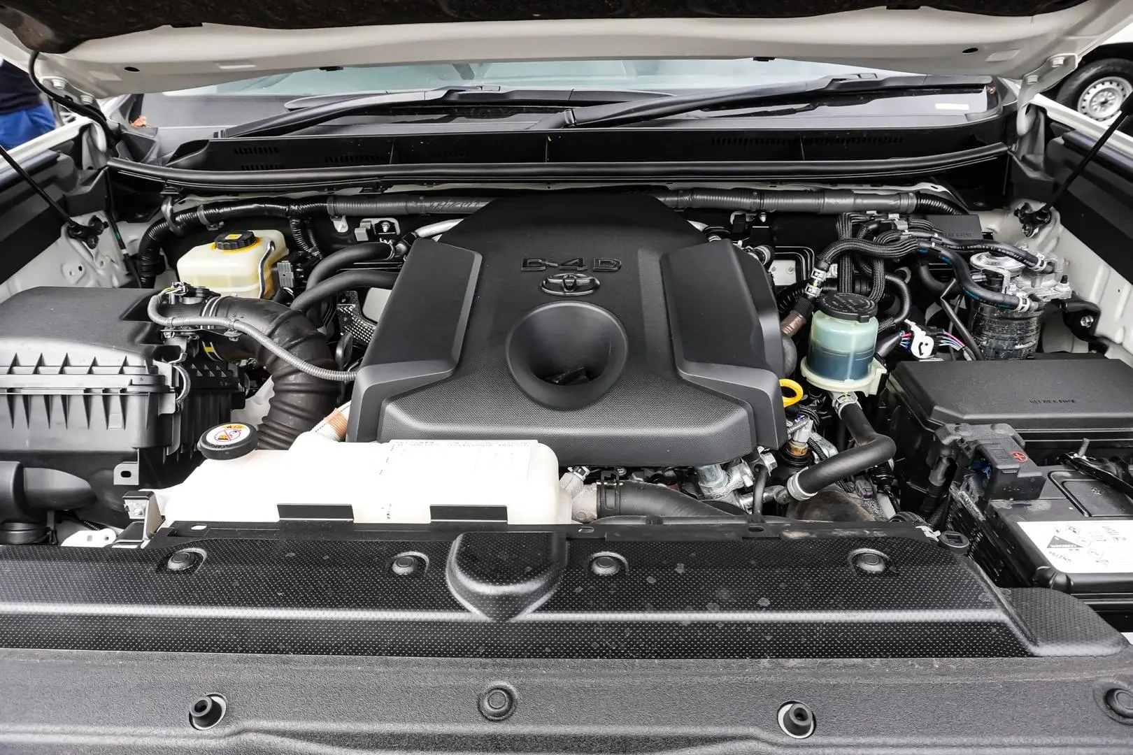 2019 Toyota Landcruiser Prado Gallery Image 26