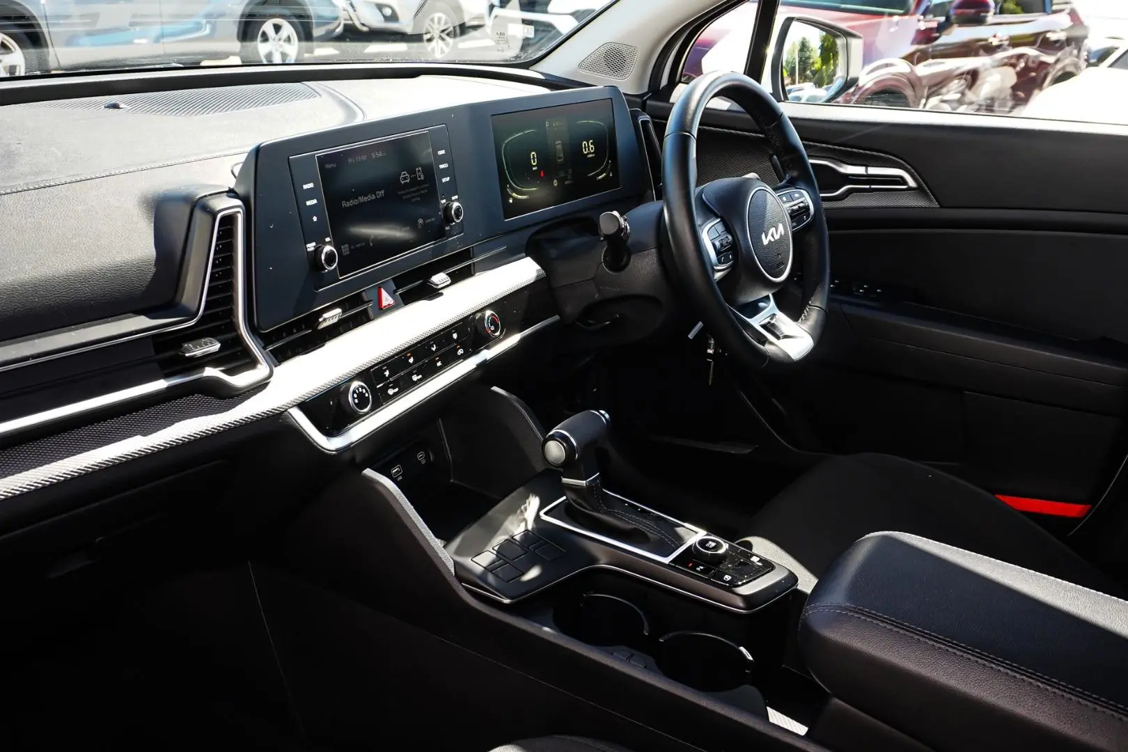 2024 Kia Sportage Gallery Image 10