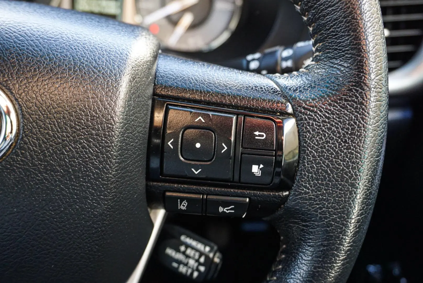 2022 Toyota Hilux Gallery Image 19
