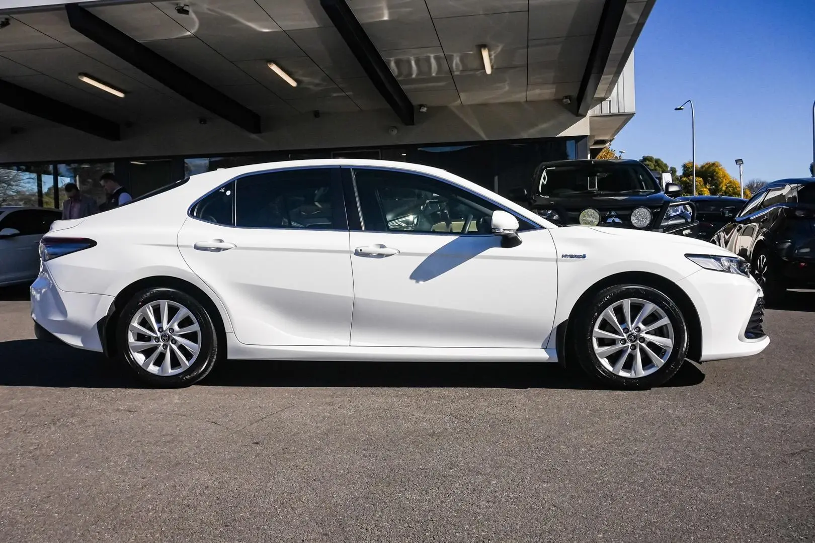 2021 Toyota Camry Gallery Image 3