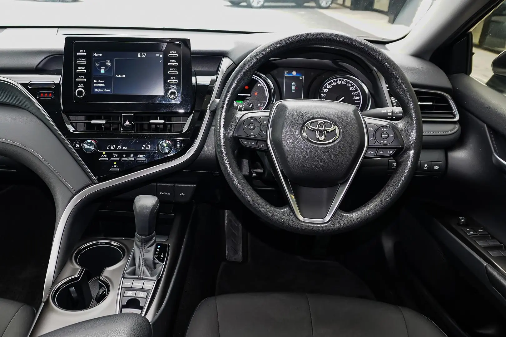 2023 Toyota Camry Gallery Image 9