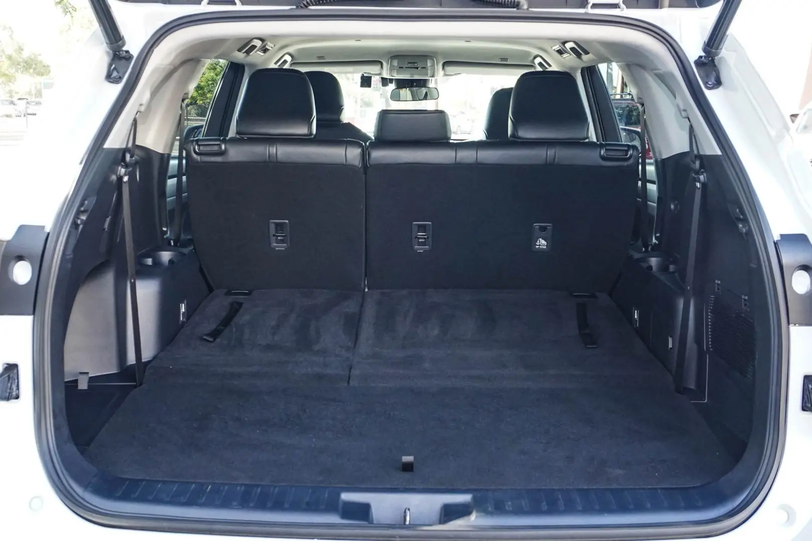 2023 Toyota Kluger Gallery Image 10