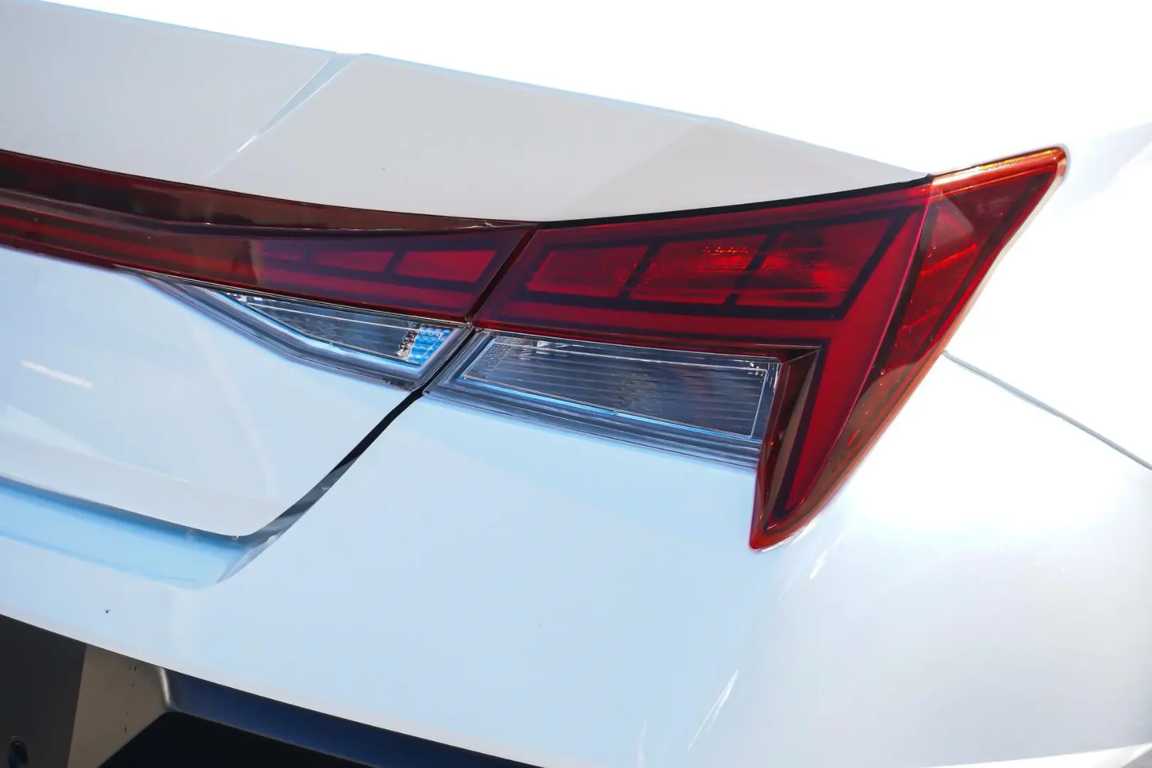 2024 Hyundai i30 Gallery Image 13