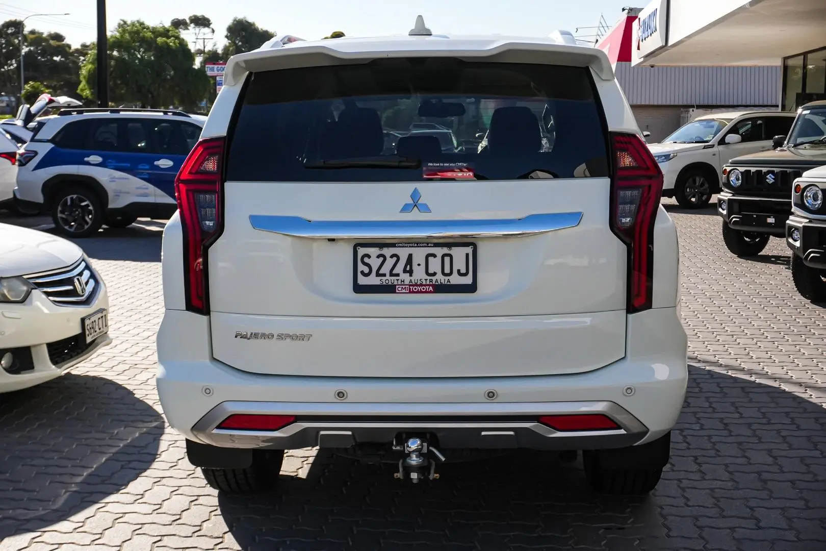 2022 Mitsubishi Pajero Sport Gallery Image 6