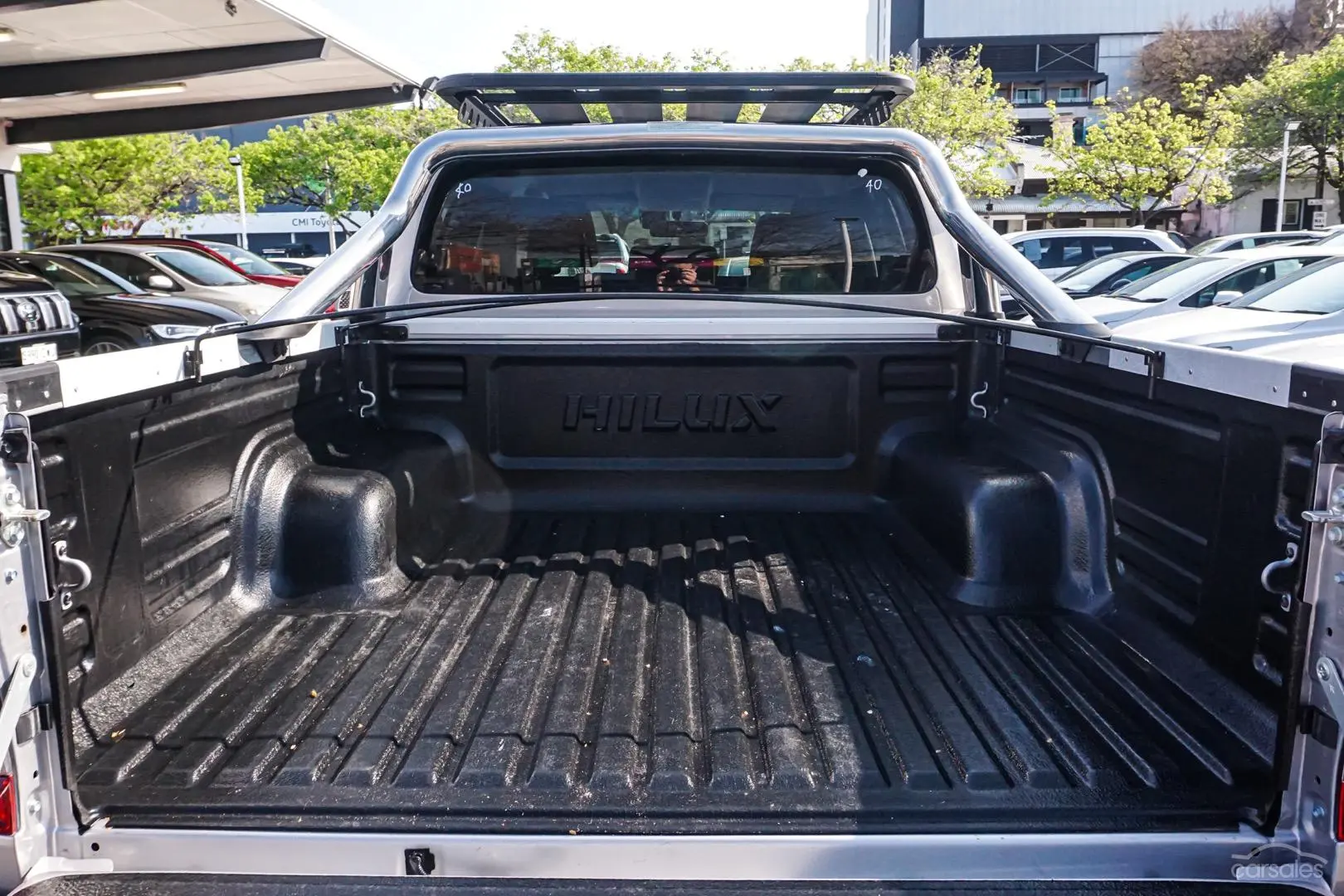 2020 Toyota Hilux Image 11