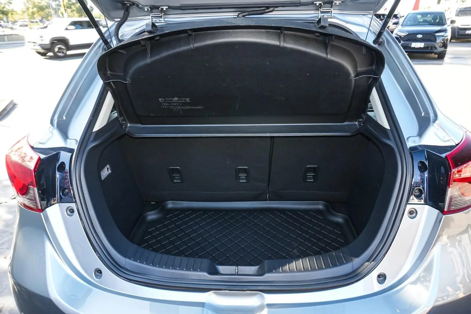 2022 Mazda 2 Gallery Image 14