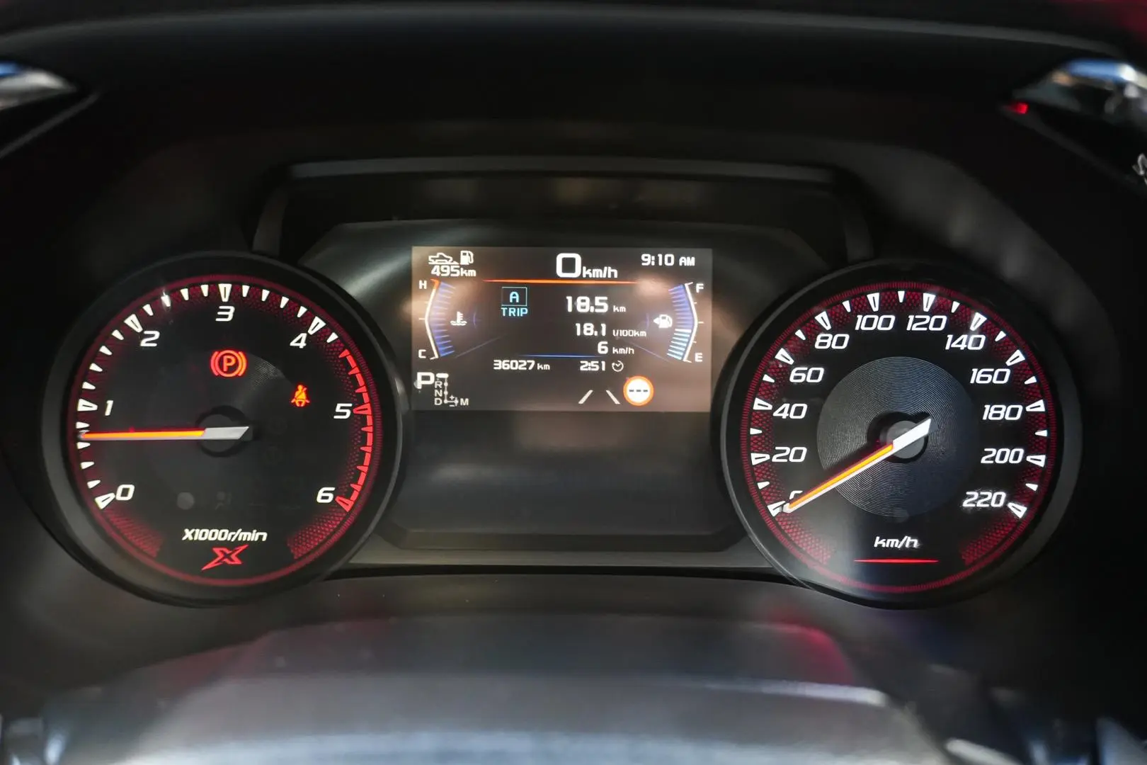 2023 Isuzu D-MAX Gallery Image 18