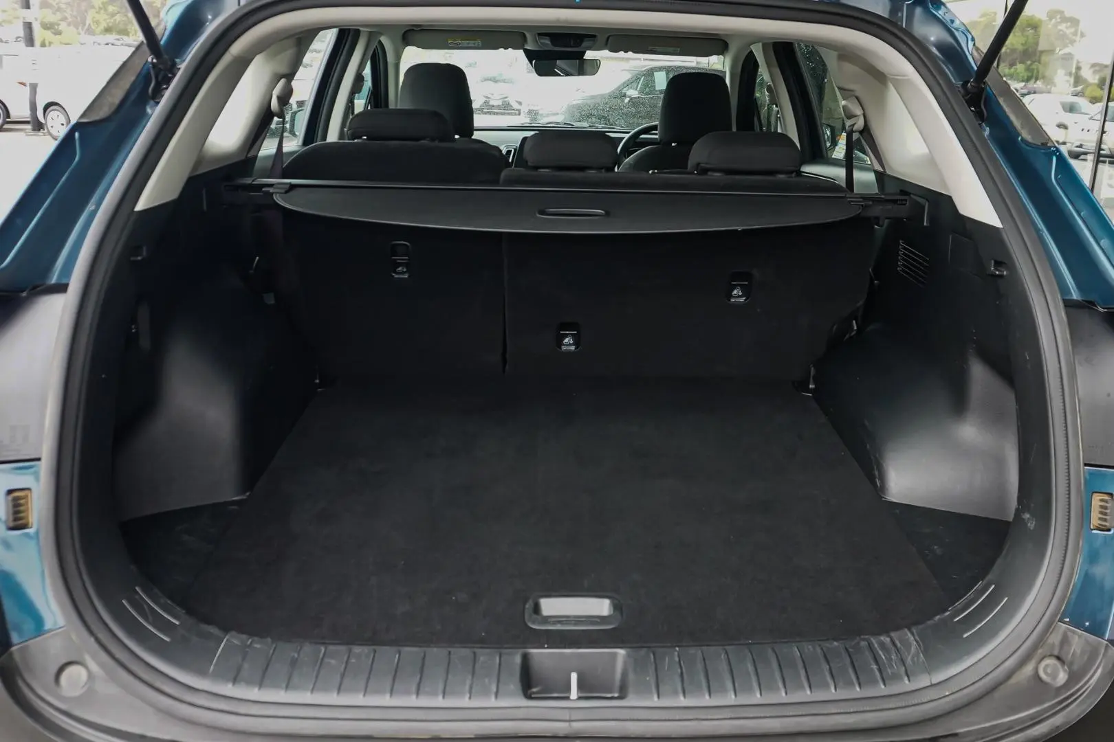 2024 Kia Sportage Gallery Image 10