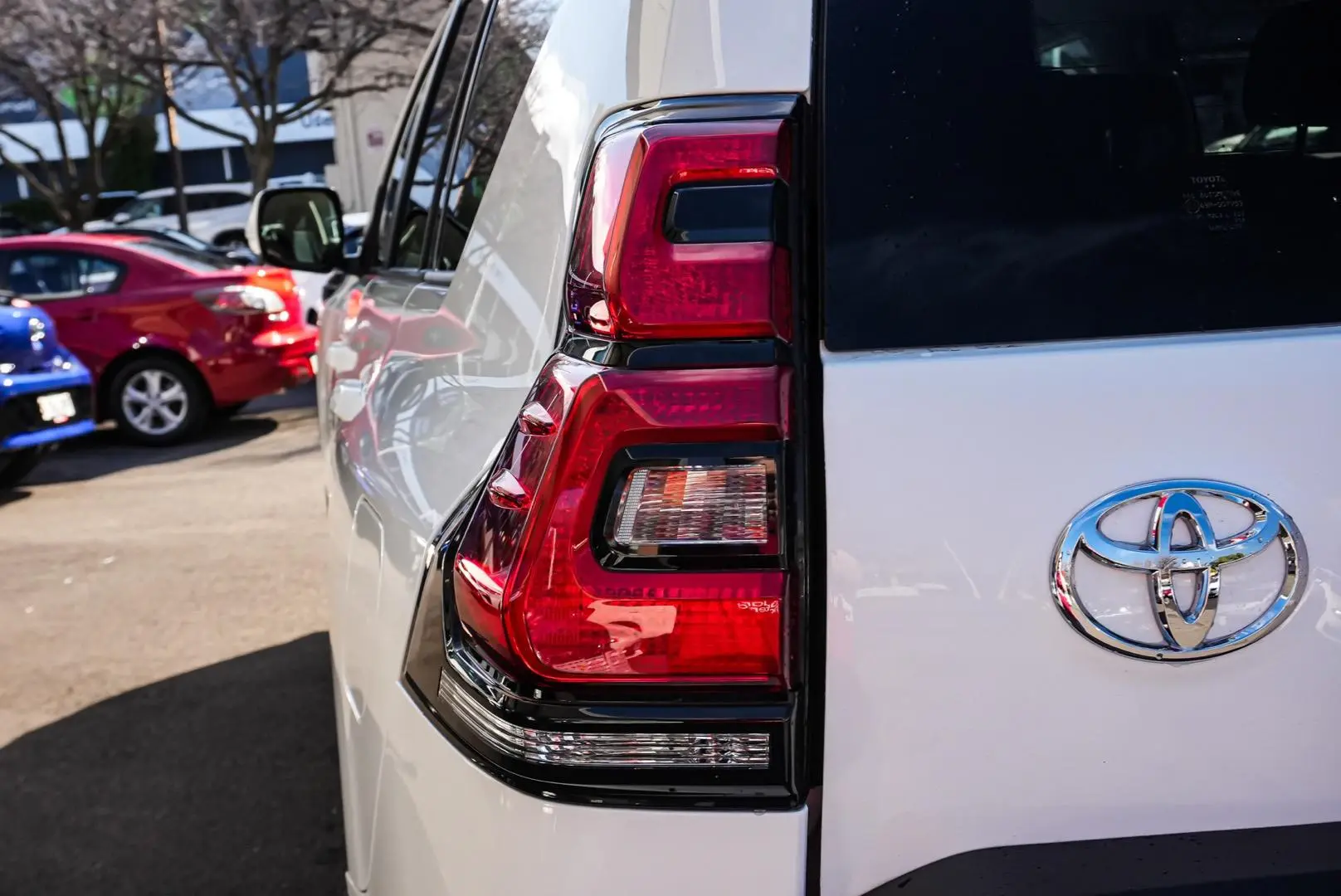 2021 Toyota Landcruiser Prado Gallery Image 14