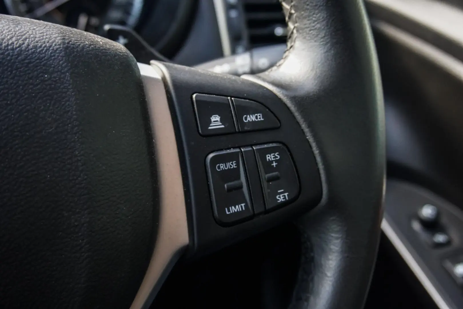 2023 Suzuki S-Cross Gallery Image 21