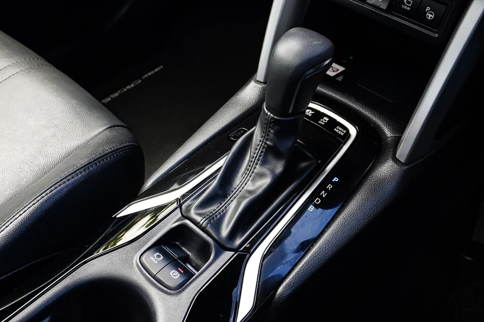 2024 Toyota Corolla Cross Gallery Image 21