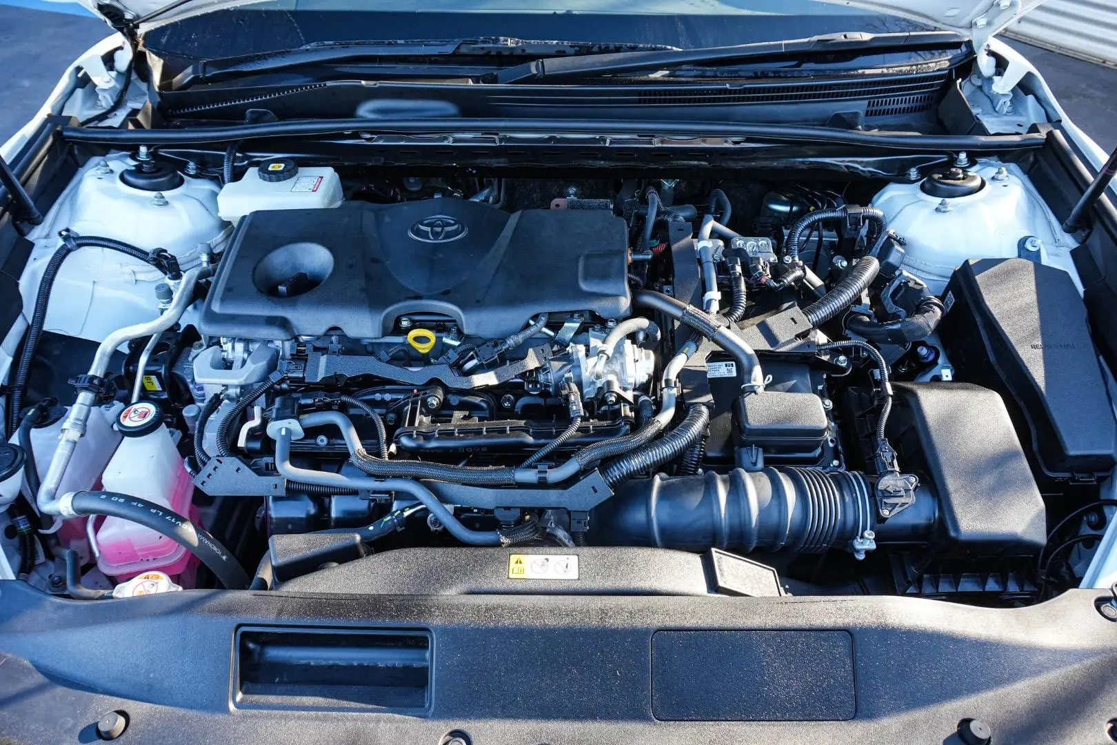 2022 Toyota Camry Gallery Image 24