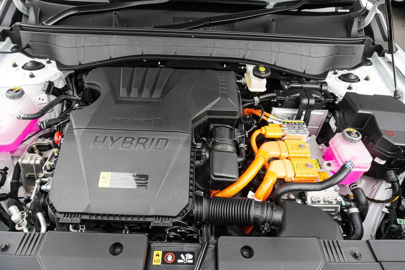 2024 Hyundai Kona Gallery Image 24