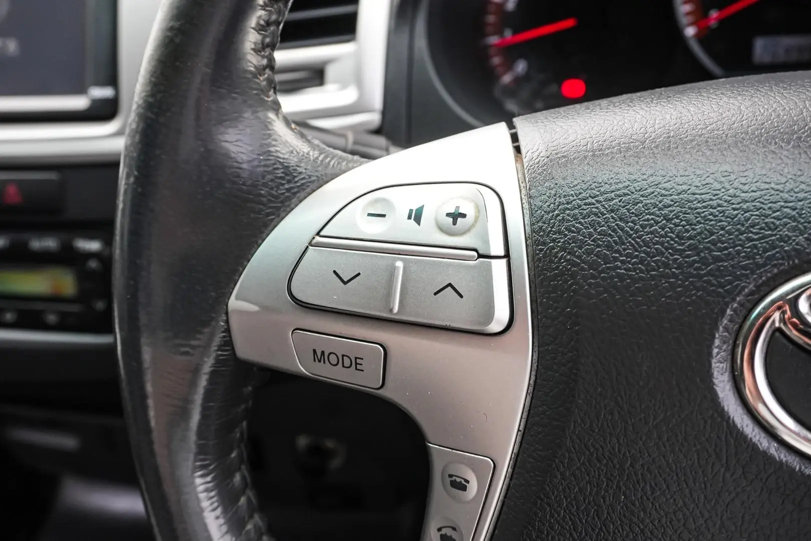 2013 Toyota Hilux Gallery Image 18