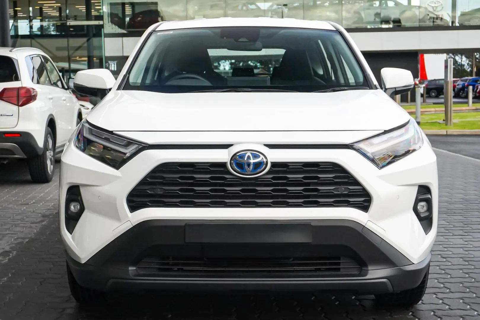 2024 Toyota RAV4 Gallery Image 5