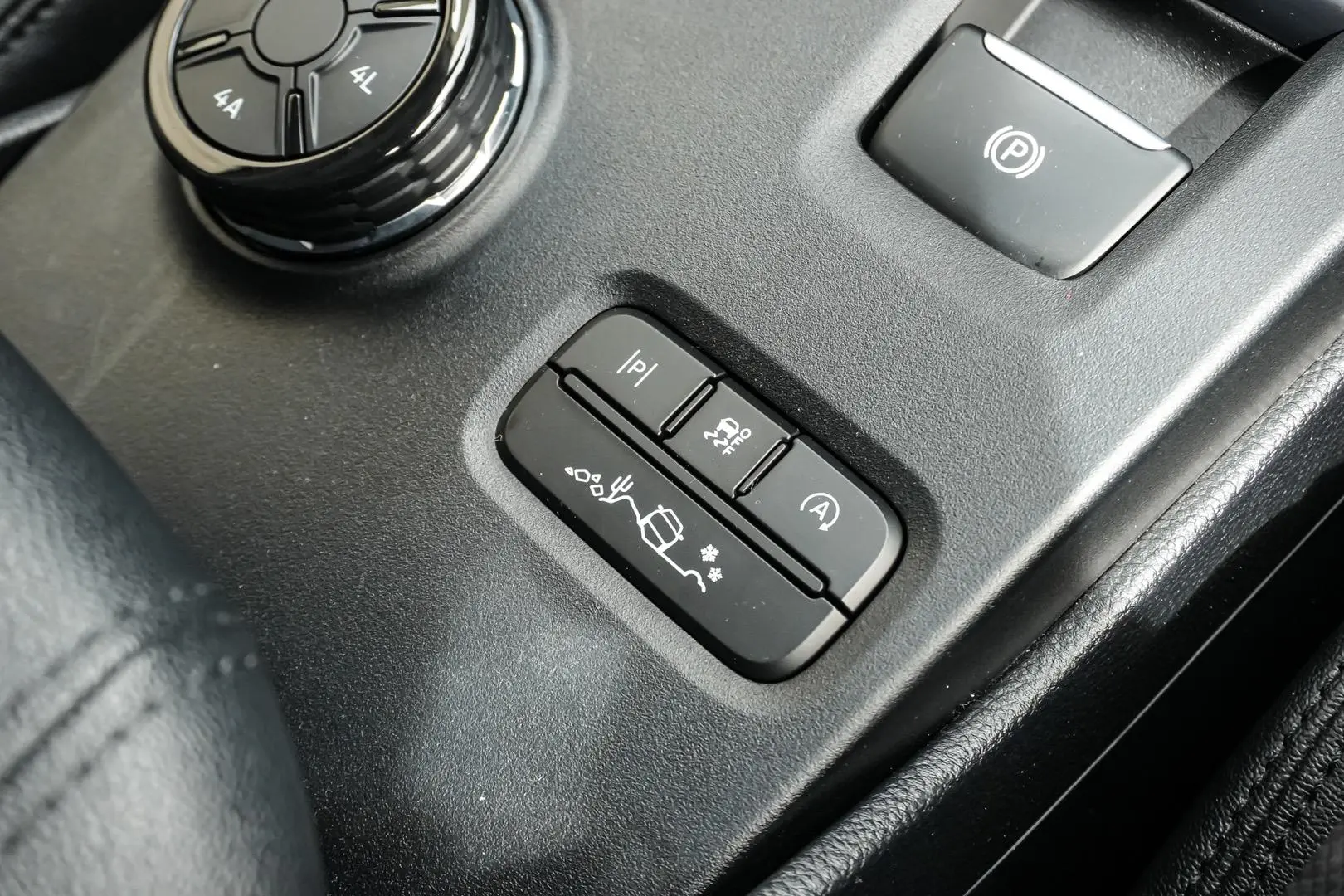 2024 Ford Everest Gallery Image 19