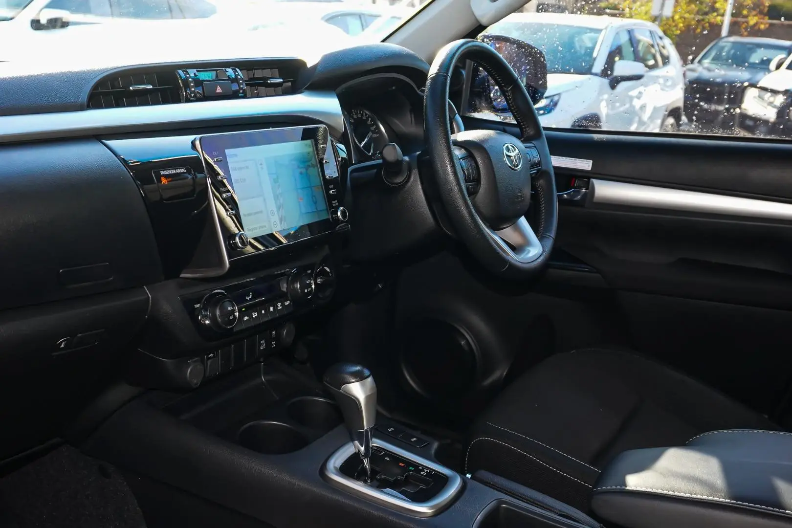 2023 Toyota Hilux Gallery Image 9