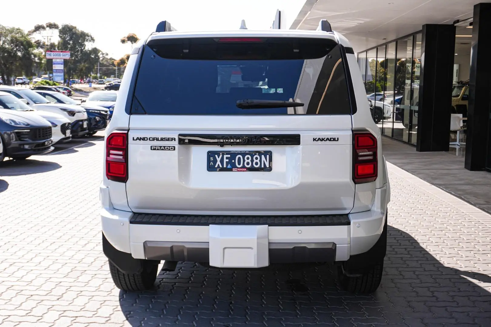 2026 Toyota Landcruiser Prado Gallery Image 6