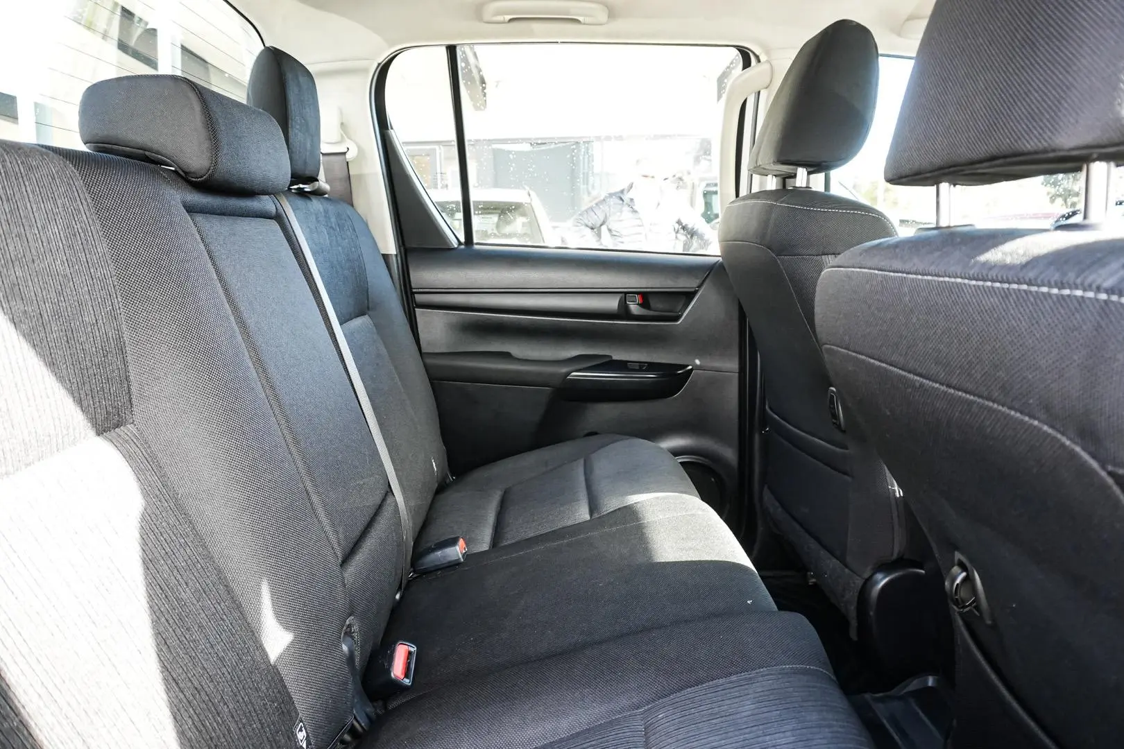 2021 Toyota Hilux Gallery Image 8