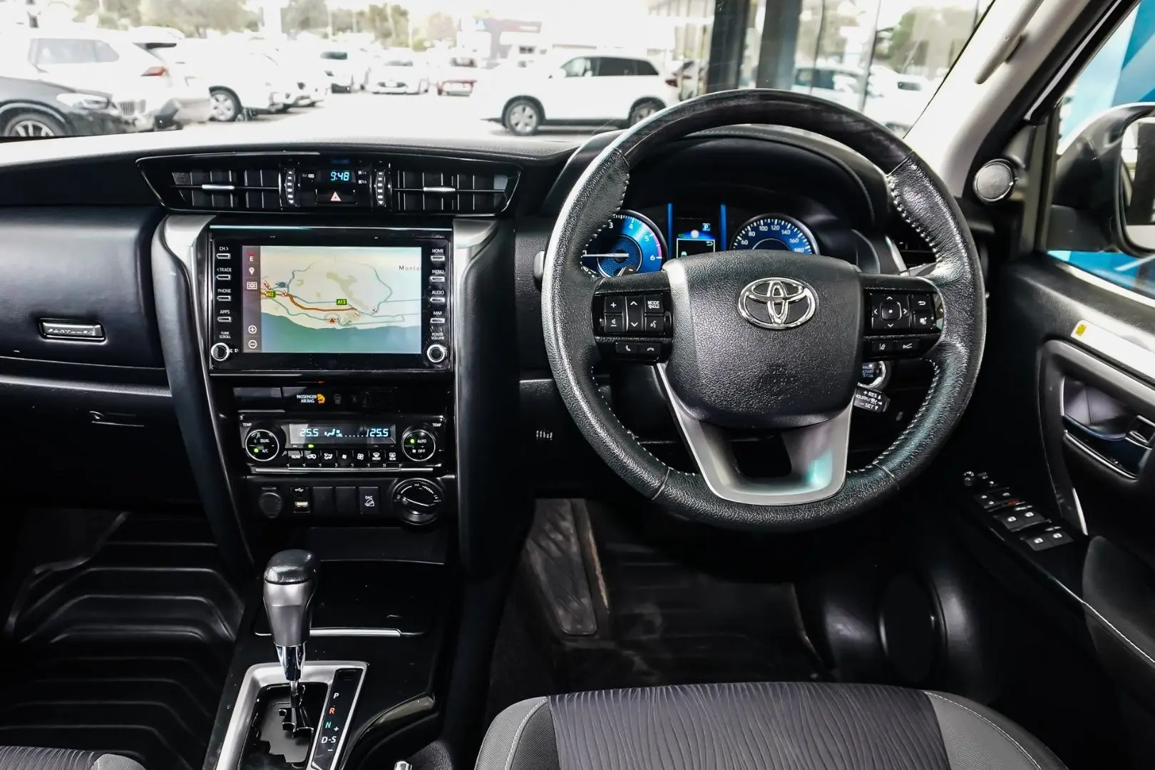 2022 Toyota Fortuner Gallery Image 9
